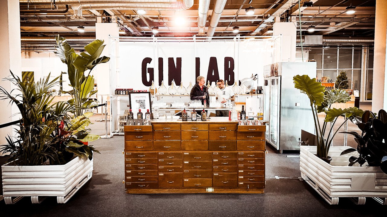 GIN LAB. Popup