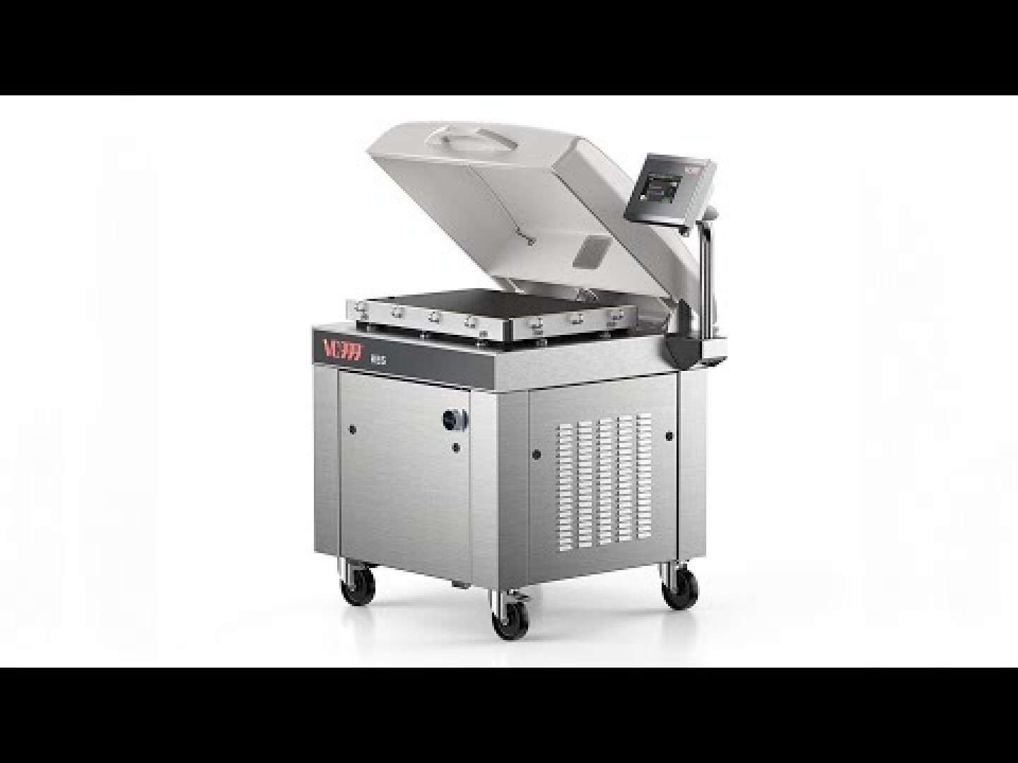Eine industrielle Vakuumverpackungsmaschine aus Edelstahl mit offenem Deckel, digitalem Bedienfeld und vier Rädern, abgebildet auf weißem Hintergrund.