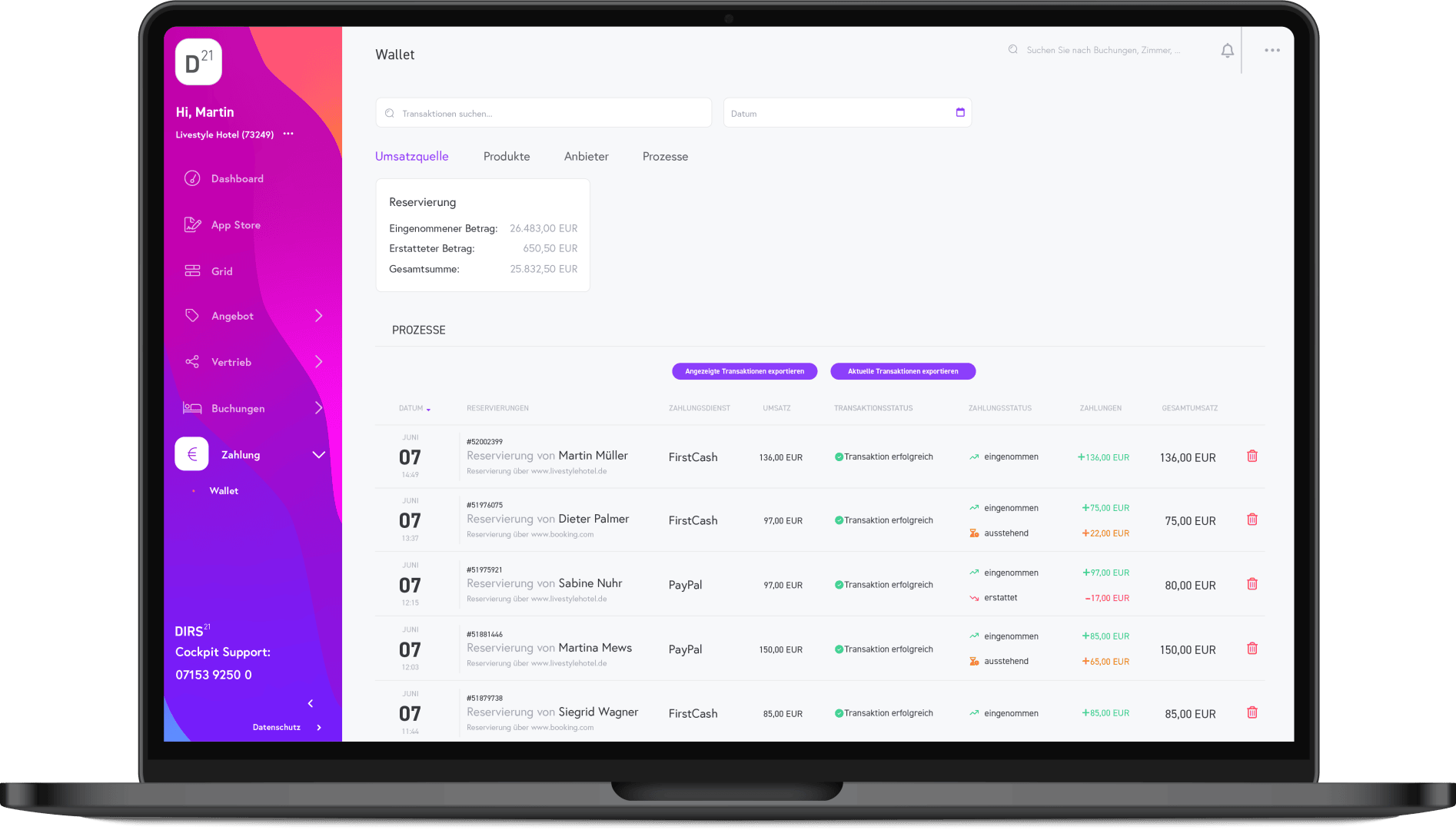 Ein Laptop zeigt ein Finanz-Dashboard mit einem Seitenmenü, dem Kontostand, einer Transaktionsliste und verschiedenen Kontodetails in deutscher Sprache. Die Benutzeroberfläche ist mit einem violetten Farbverlauf gestaltet und enthält Tabellen mit Finanzdaten.