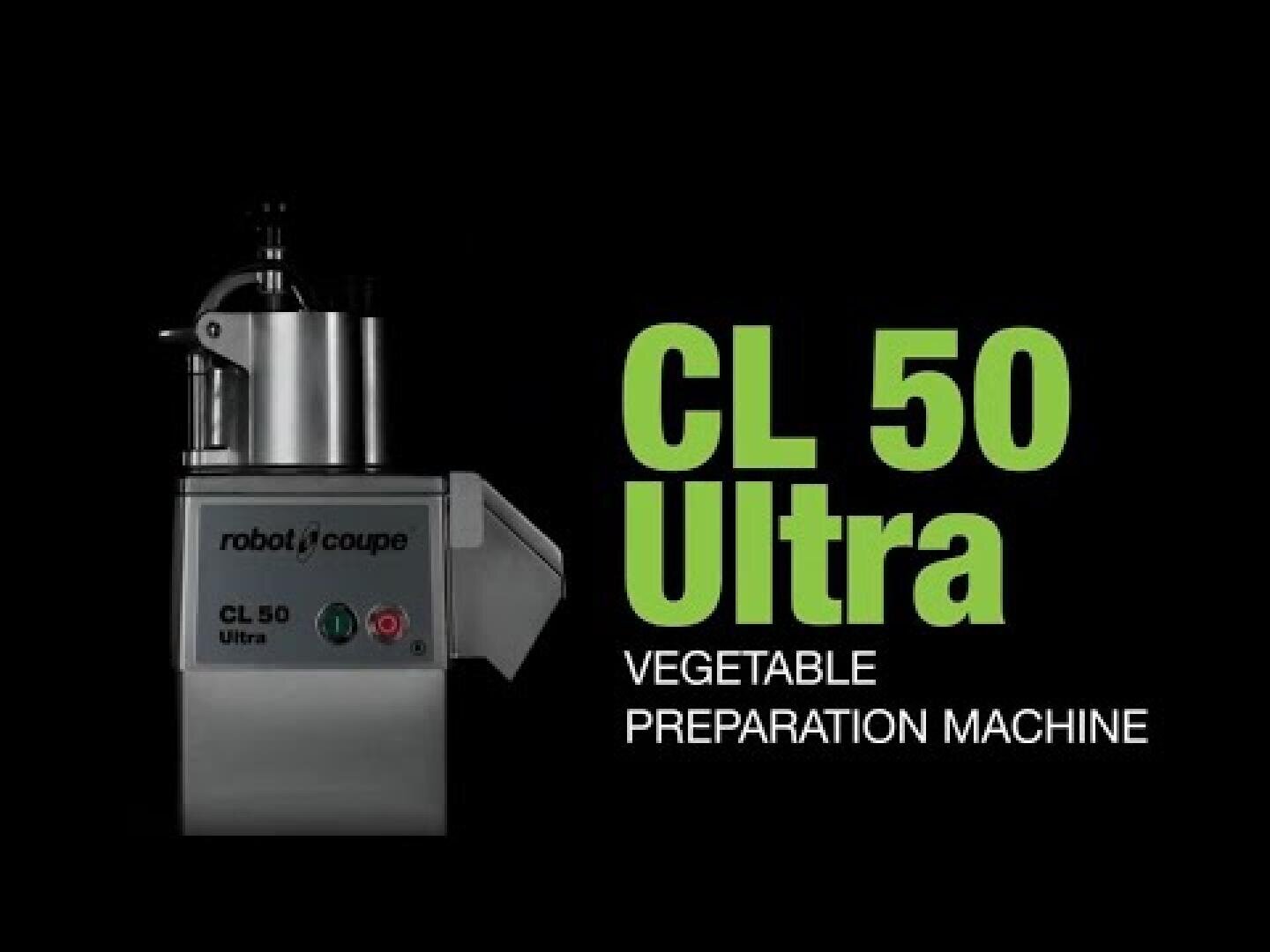 Un appareil de préparation de légumes Robot Coupe CL 50 Ultra est représenté sur un fond noir, avec une grande écriture verte "CL 50 Ultra" et une écriture blanche plus petite "Appareil de préparation de légumes".