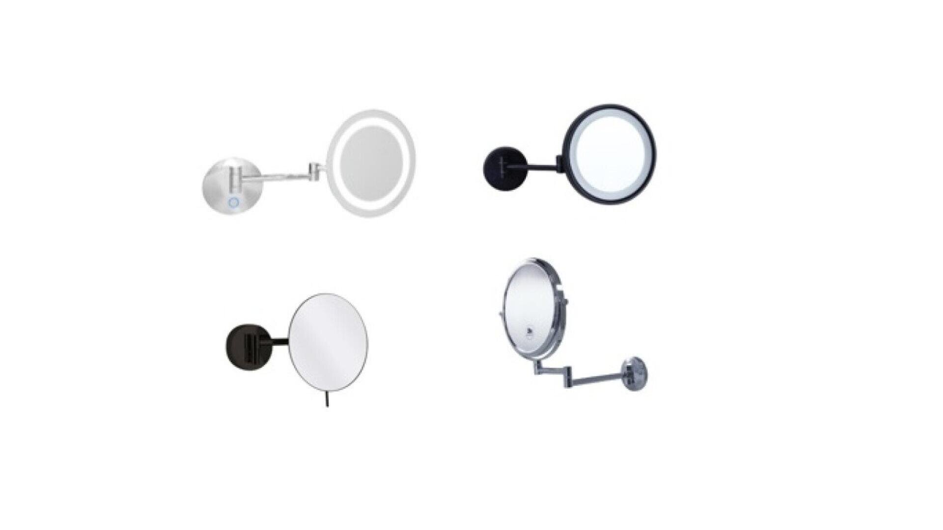 Quatre miroirs de courtoisie muraux différents, chacun doté d'un bras réglable et d'un cadre de style et de couleur distincts, sont présentés sur un fond blanc uni.
