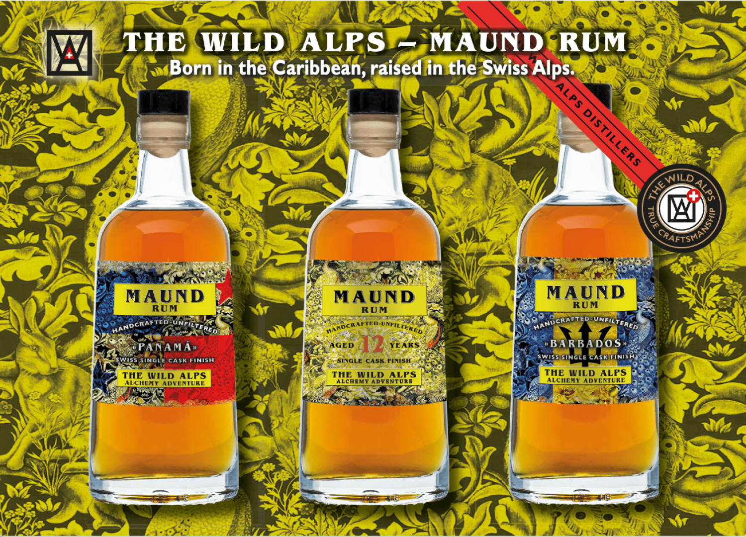 Trois bouteilles de rhum Maund de The Wild Alps sont présentées sur un fond floral jaune et vert, chacune portant des étiquettes distinctes pour les rhums du Panama, du Royaume-Uni et de la Barbade. Le logo et le slogan apparaissent au-dessus des bouteilles.