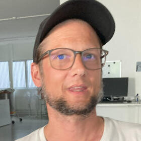 This Dauwalder